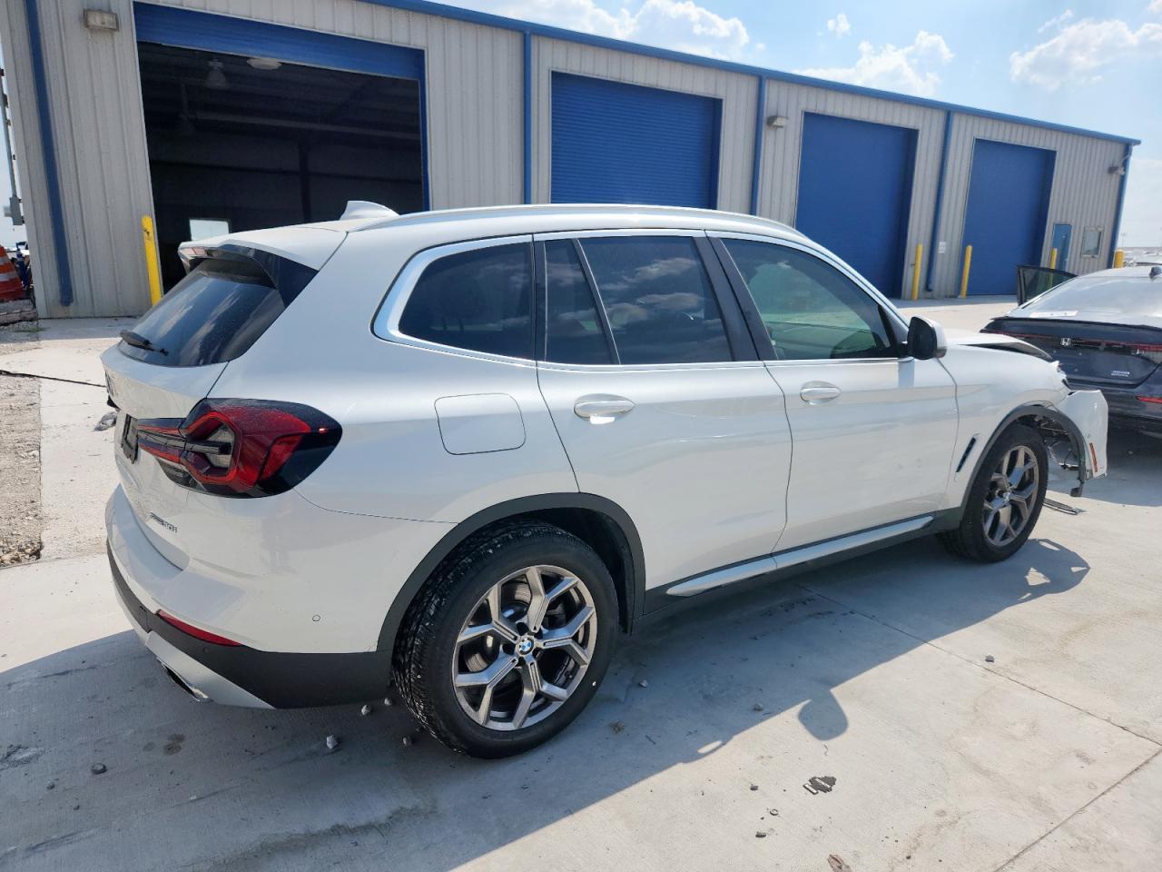 2024 BMW X3 Sdrive30I - Image 3