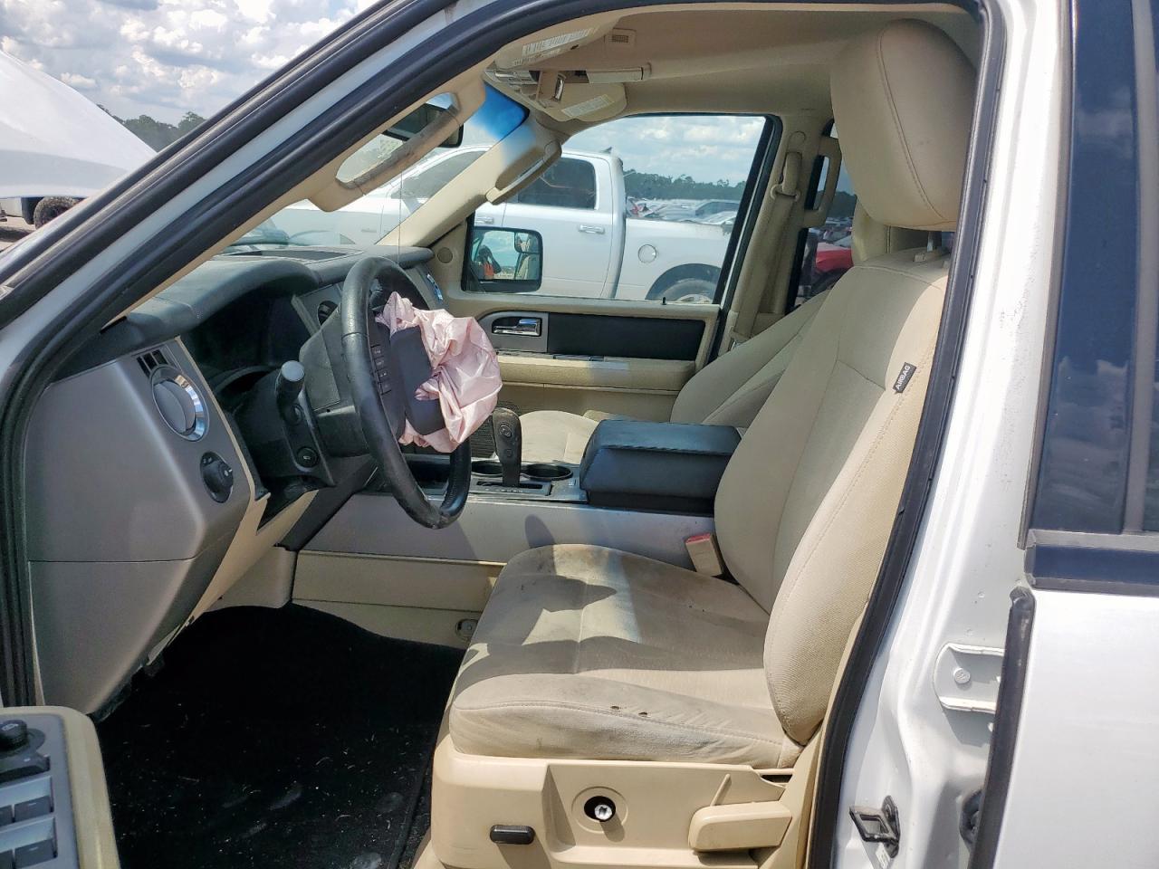 2015 Ford Expedition Xlt - Image 7
