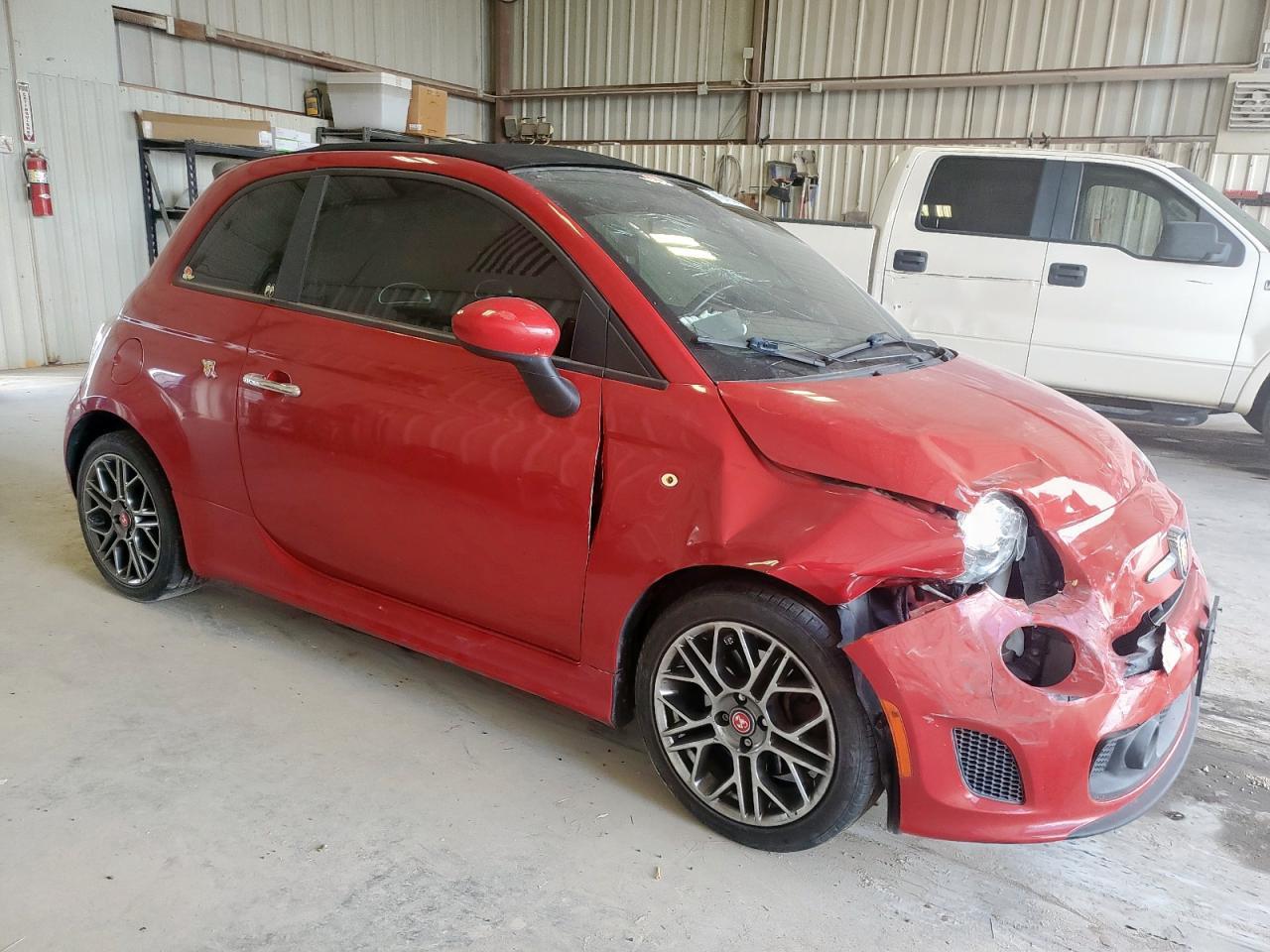 2015 Fiat 500 Abarth - Image 4