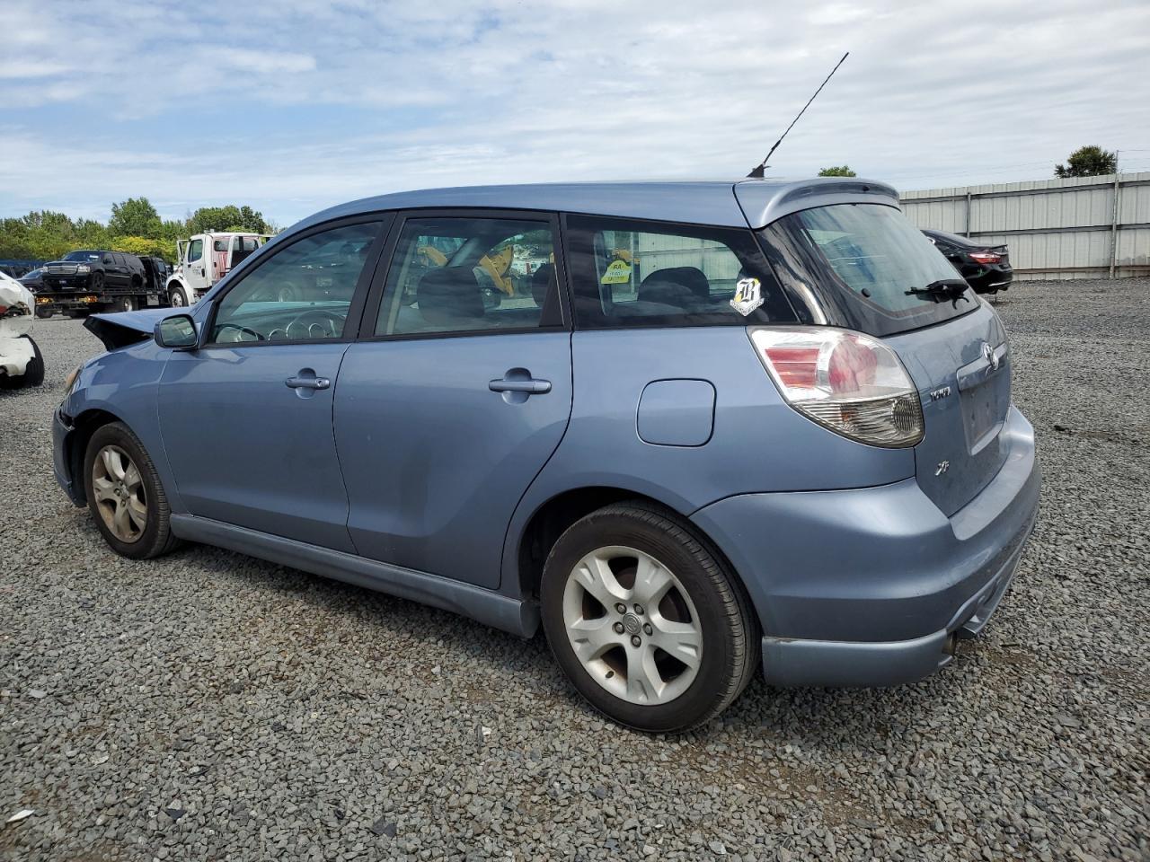2005 Toyota Corolla Matrix Xr - Image 2