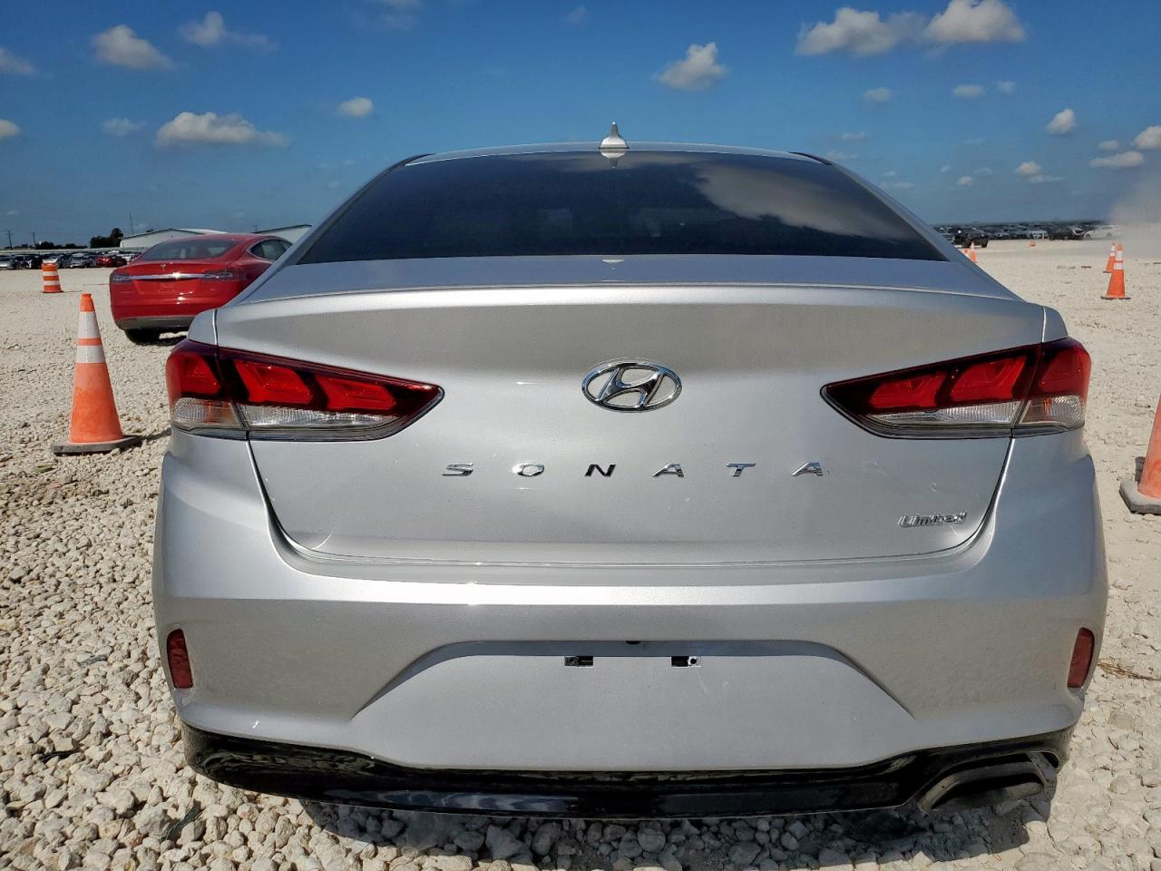 2018 Hyundai Sonata Sport - Image 6