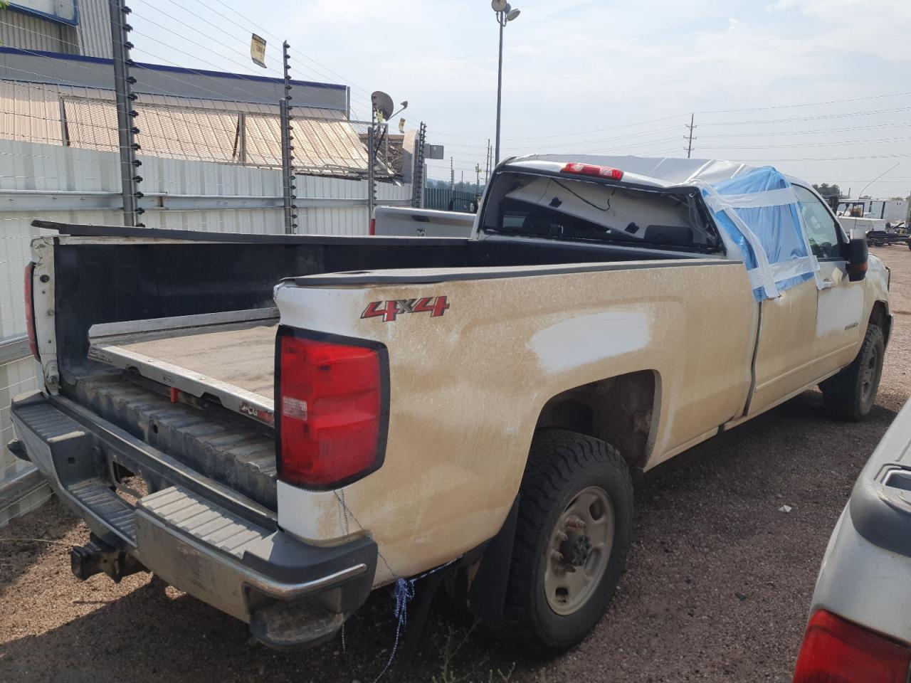 2018 Chevrolet Silverado K2500 Heavy Duty Lt - Image 3