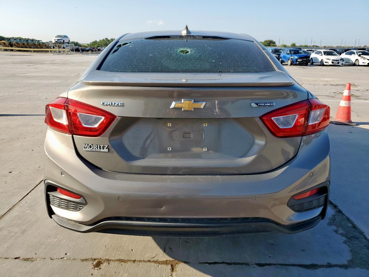 2018 Chevrolet Cruze Premier - Фото 6