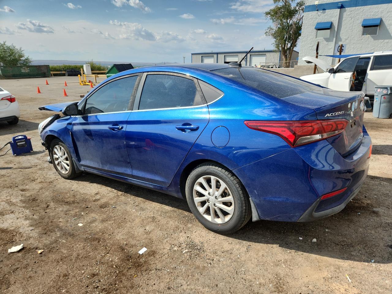 2019 Hyundai Accent Se - Image 2
