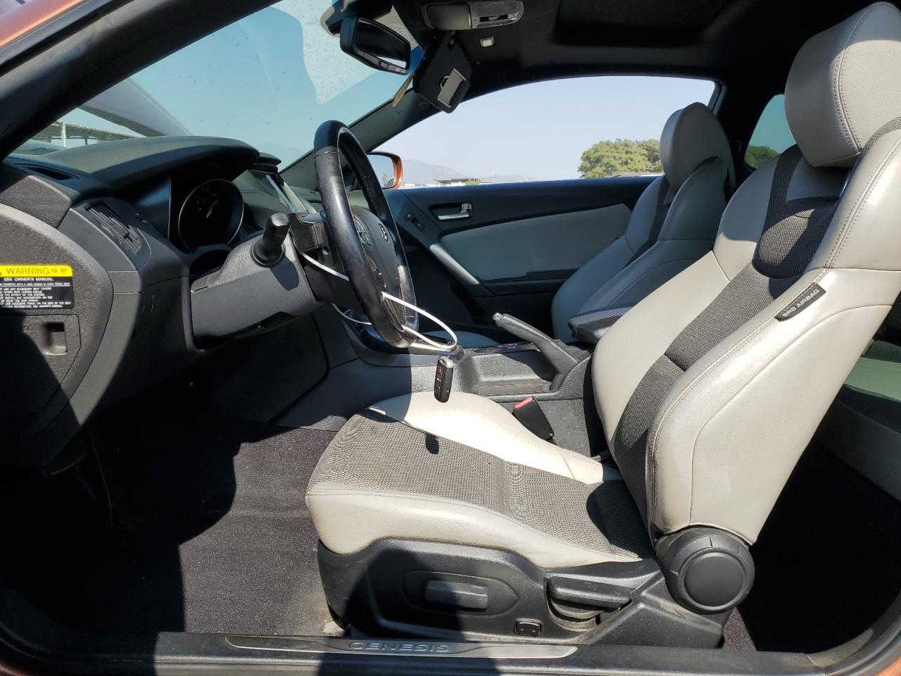 2013 Hyundai Genesis Coupe 2.0T - Image 7