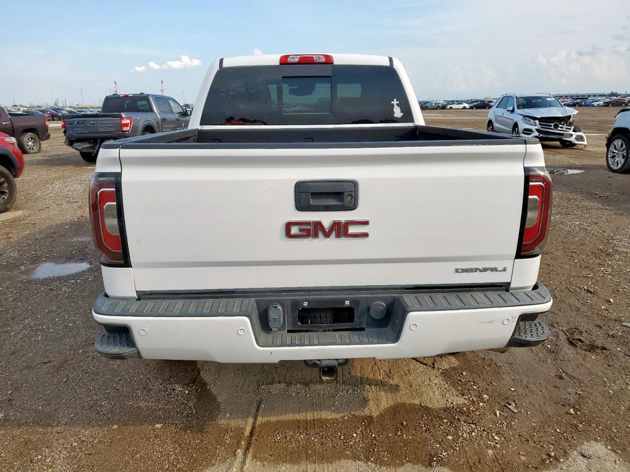 2018 GMC Sierra K1500 Denali - Фото 6