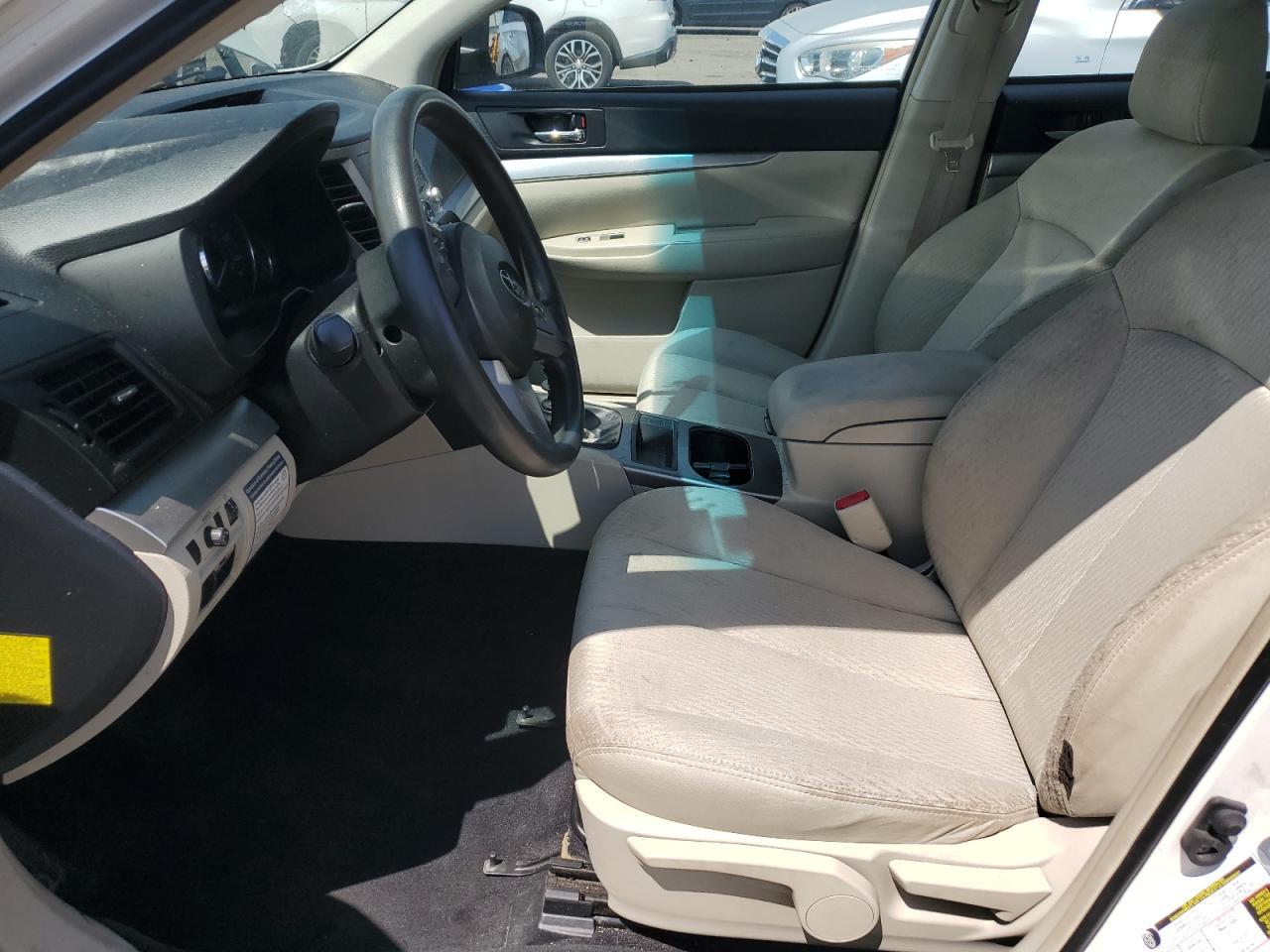 2011 Subaru Outback 2.5I - Image 7