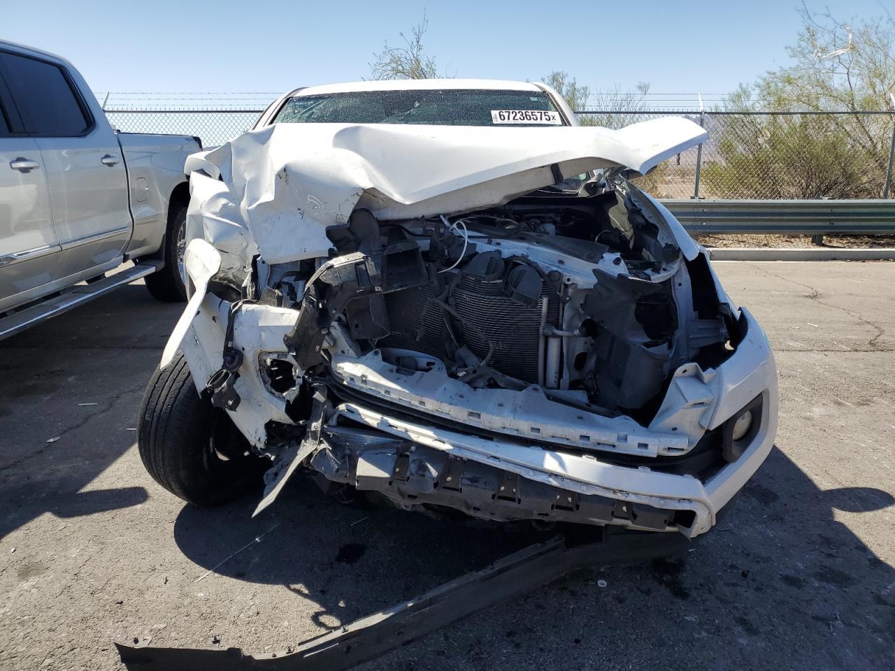 2022 Toyota Tacoma Double Cab - Image 5