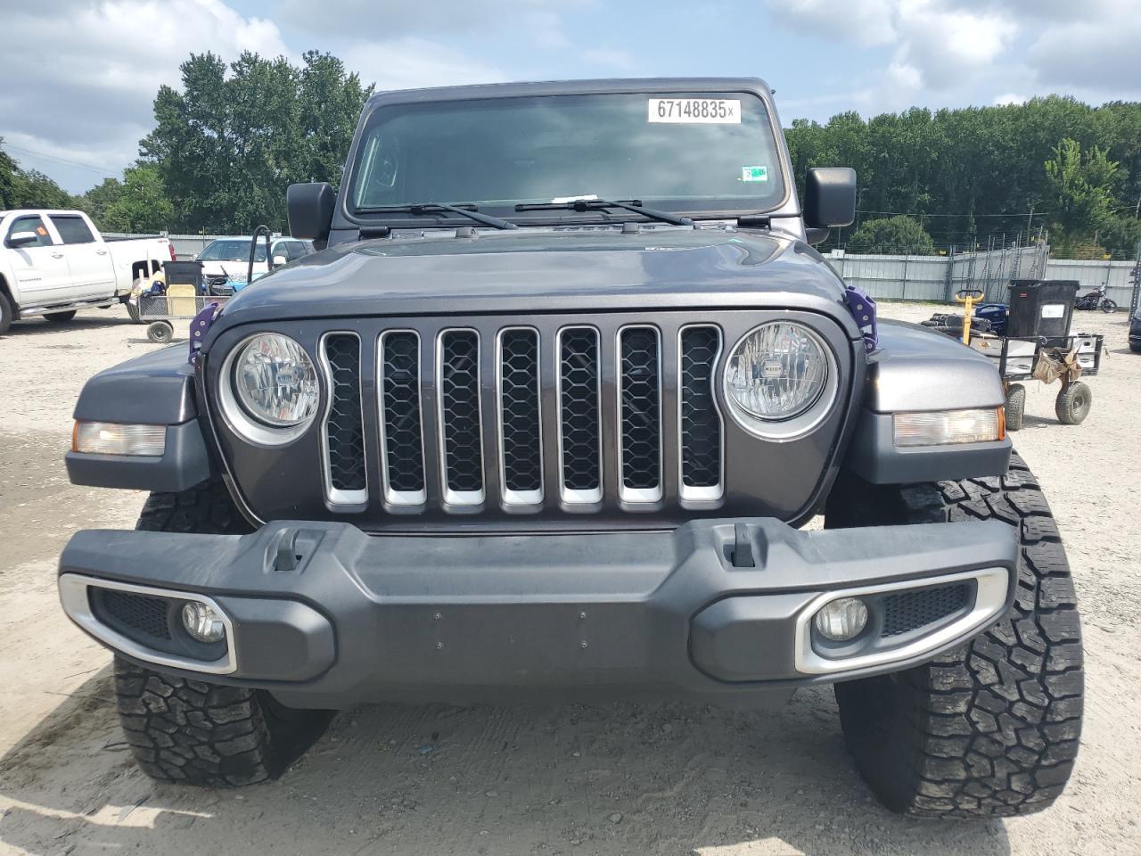 2021 Jeep Gladiator Overland - Image 5