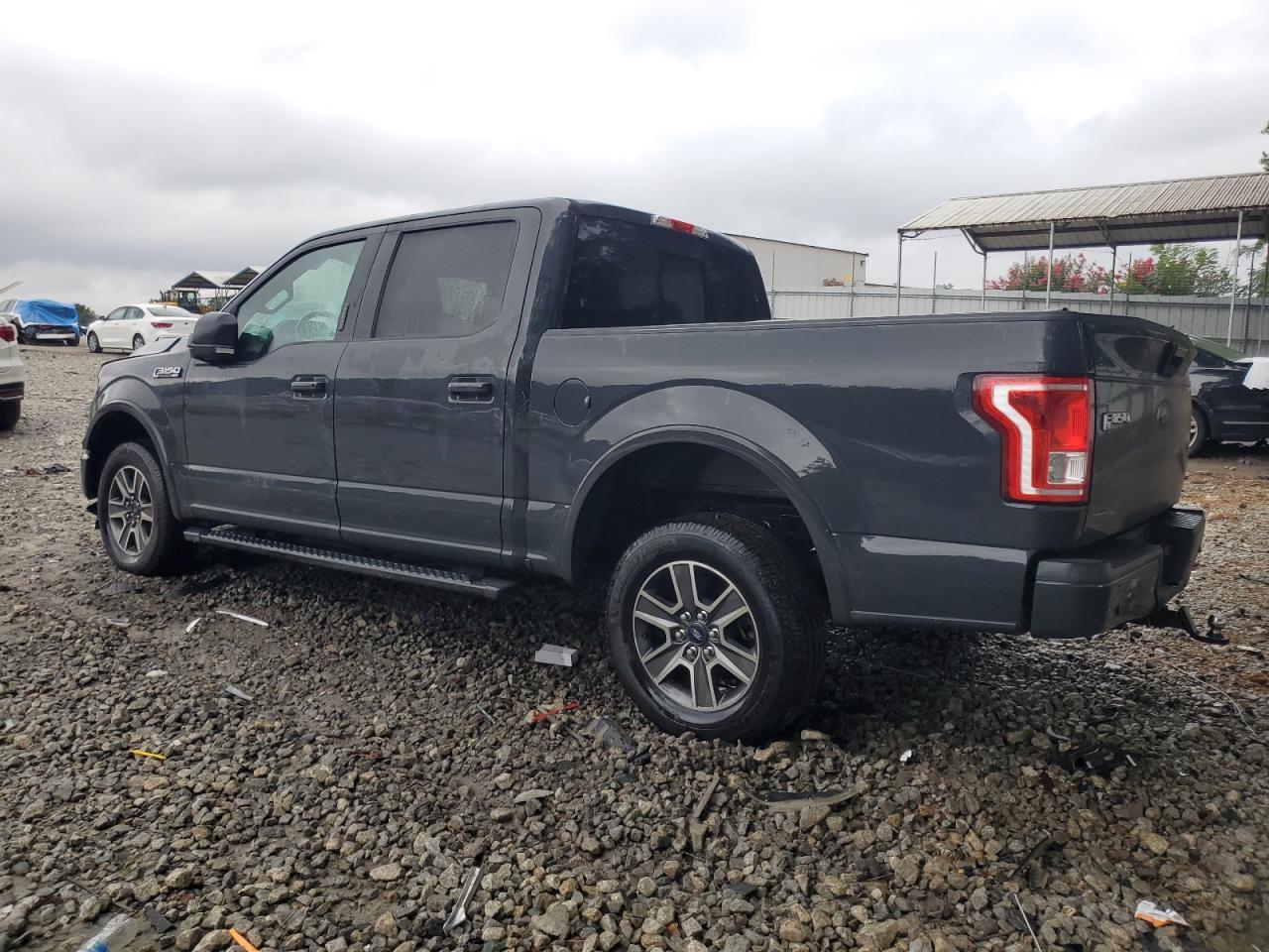 2017 Ford F150 Supercrew - Фото 2