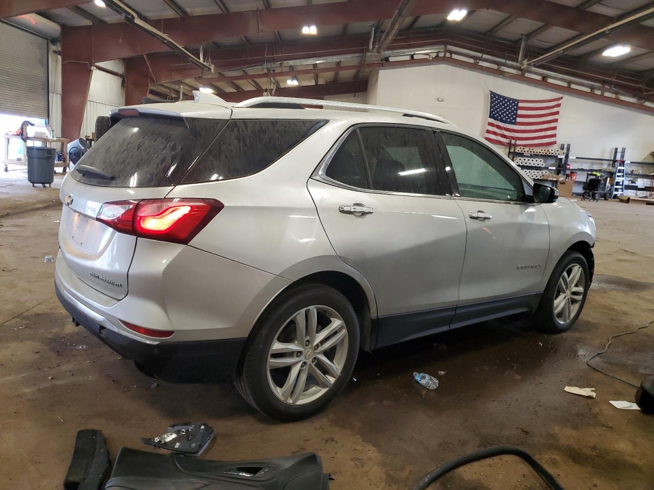 2019 Chevrolet Equinox Premier - Image 3
