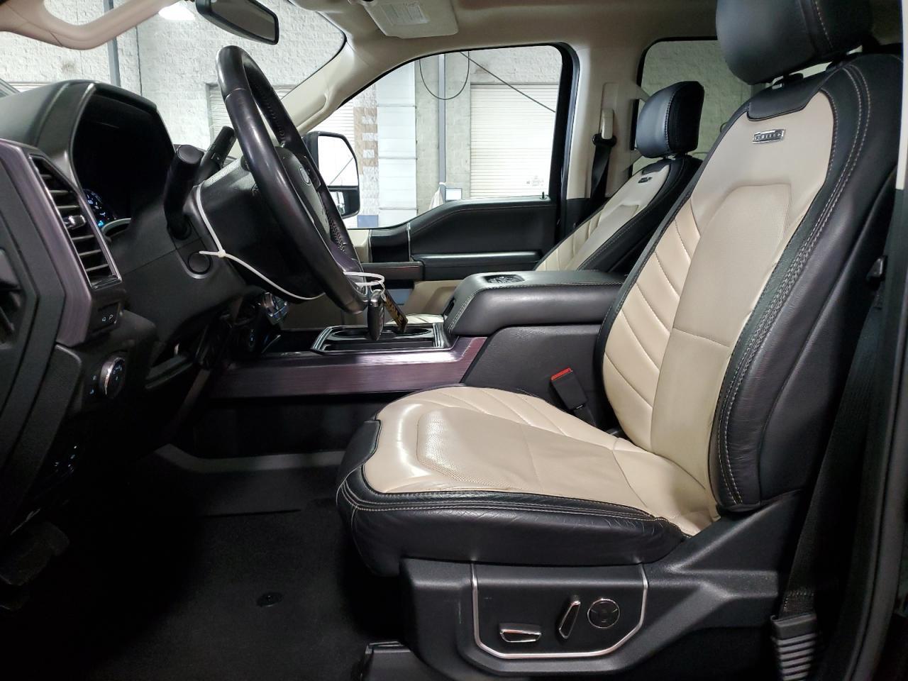 2020 Ford F350 Super Duty - Фото 7