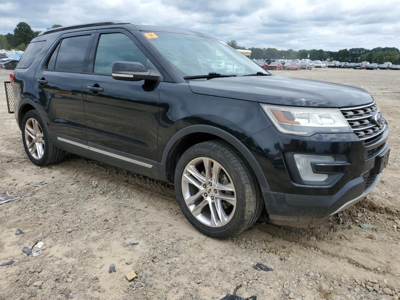 2016 Ford Explorer Xlt - Image 4