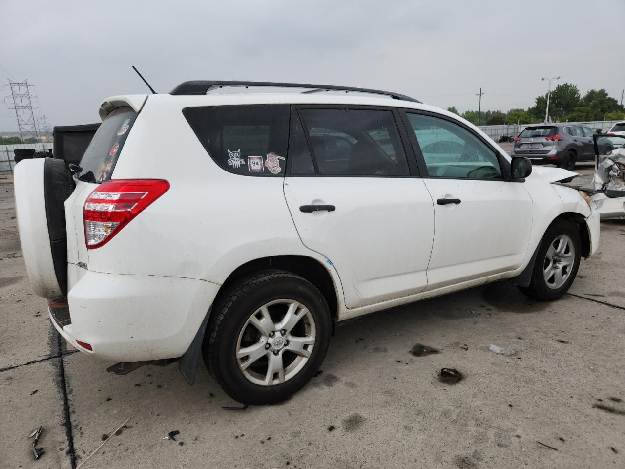2010 Toyota Rav4 - Image 3