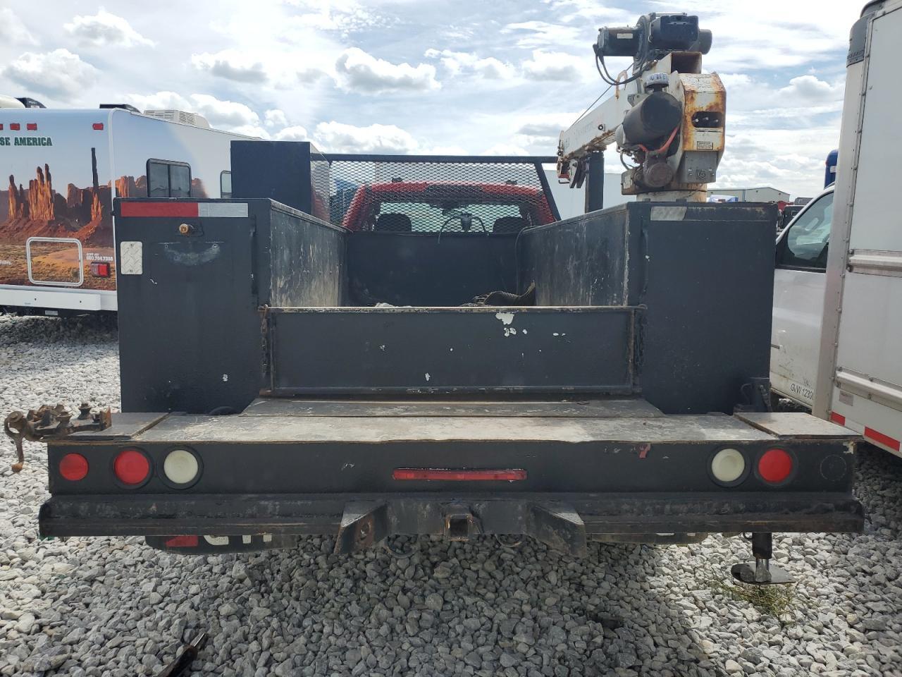 2022 Ford F550 Super Duty - Image 6