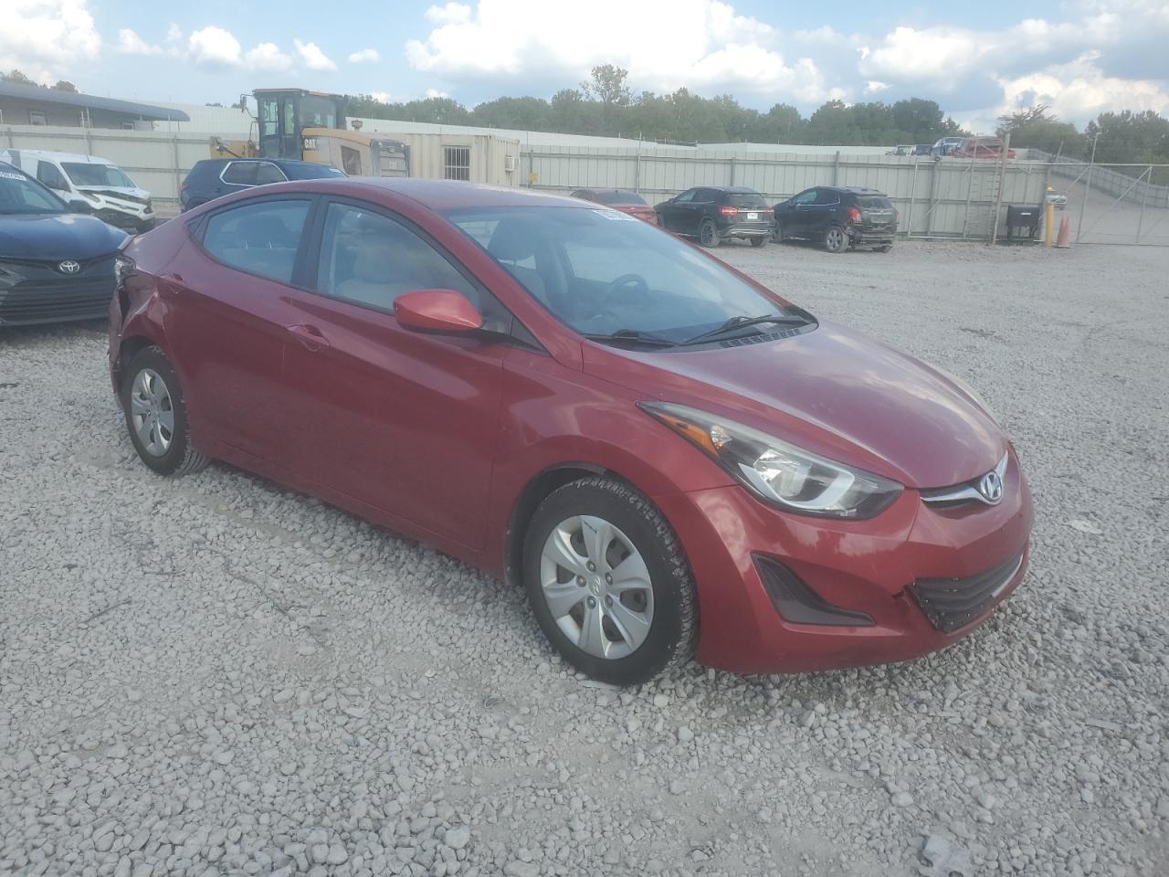 2016 Hyundai Elantra Se - Фото 4
