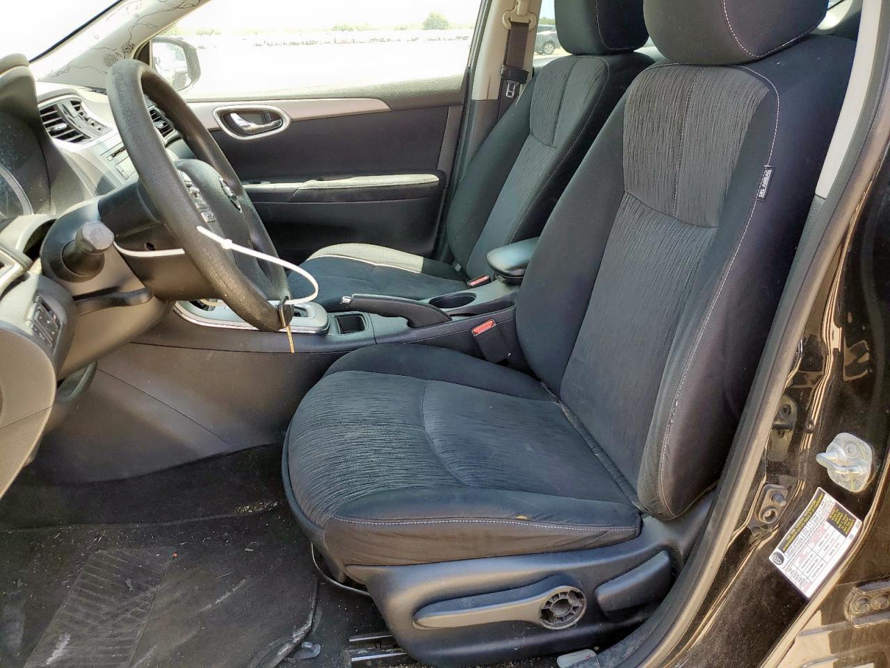 2014 Nissan Sentra S - Фото 7