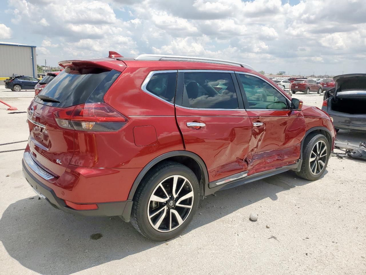 2020 Nissan Rogue S - Фото 3