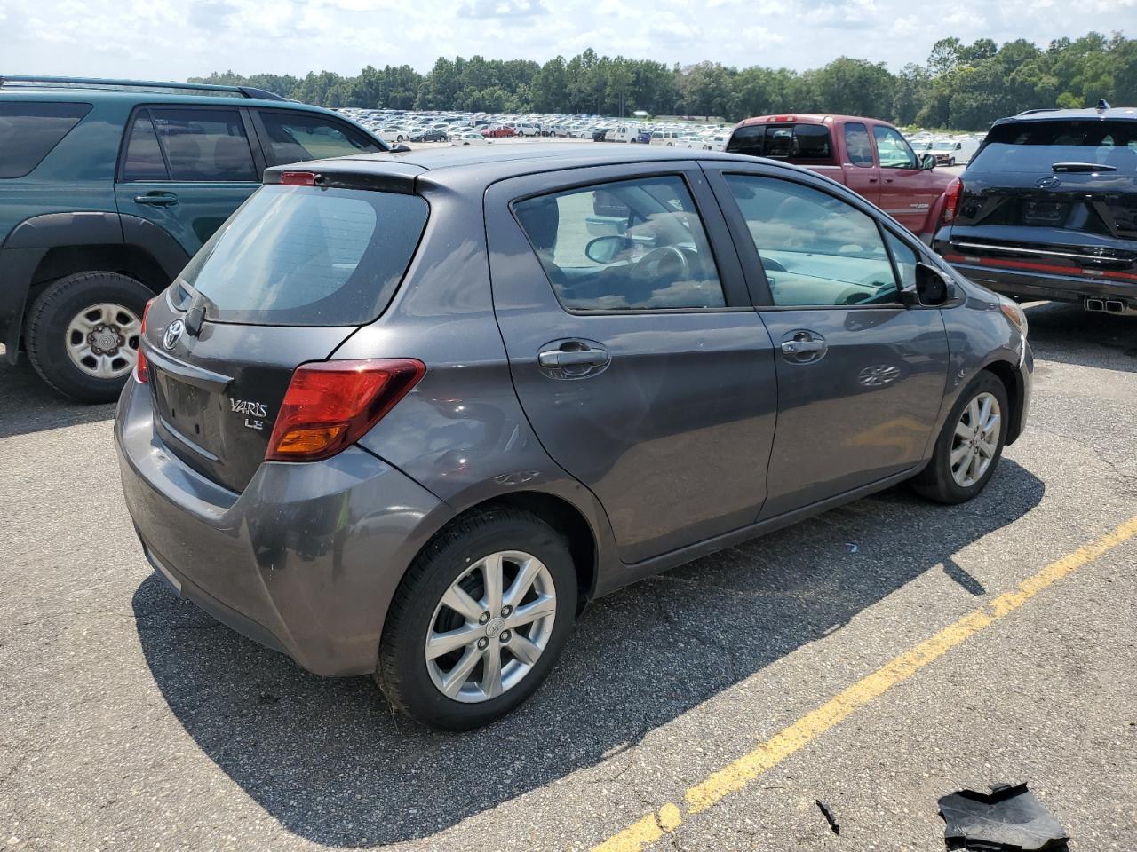 2017 Toyota Yaris L - Фото 3