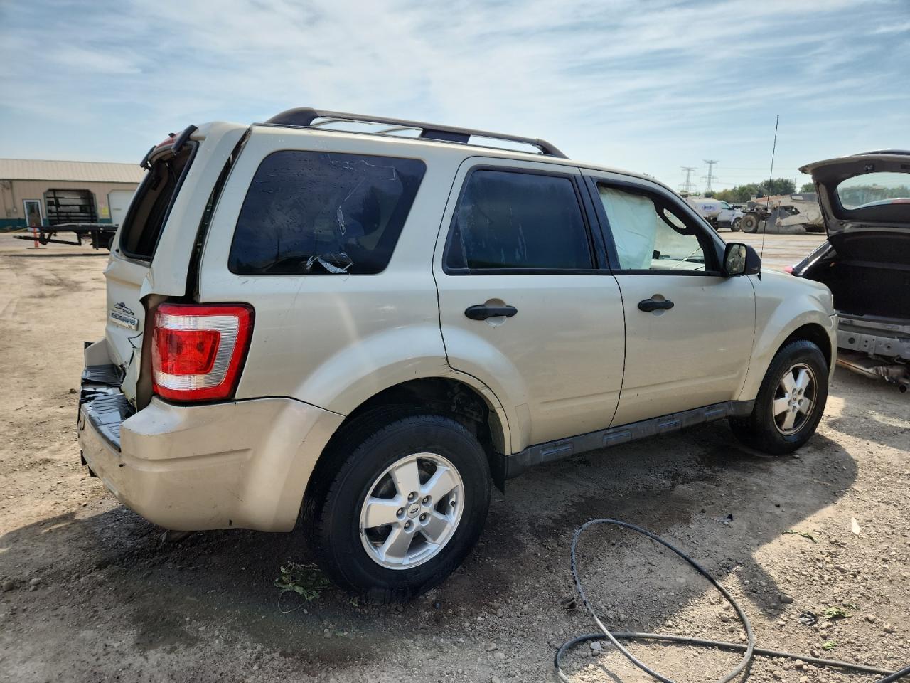 2011 Ford Escape Xlt - Фото 3