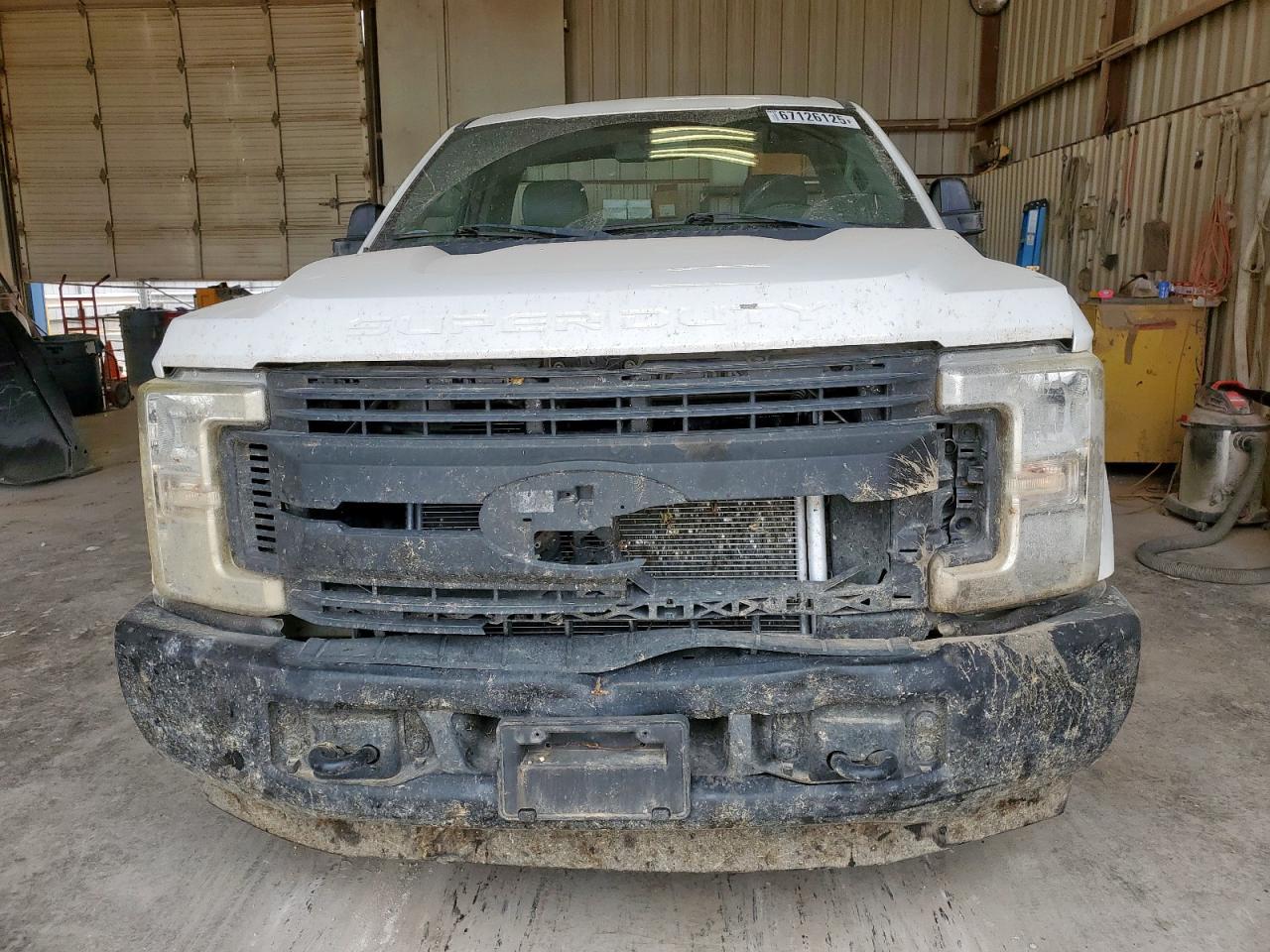 2018 Ford F250 Super Duty - Фото 5