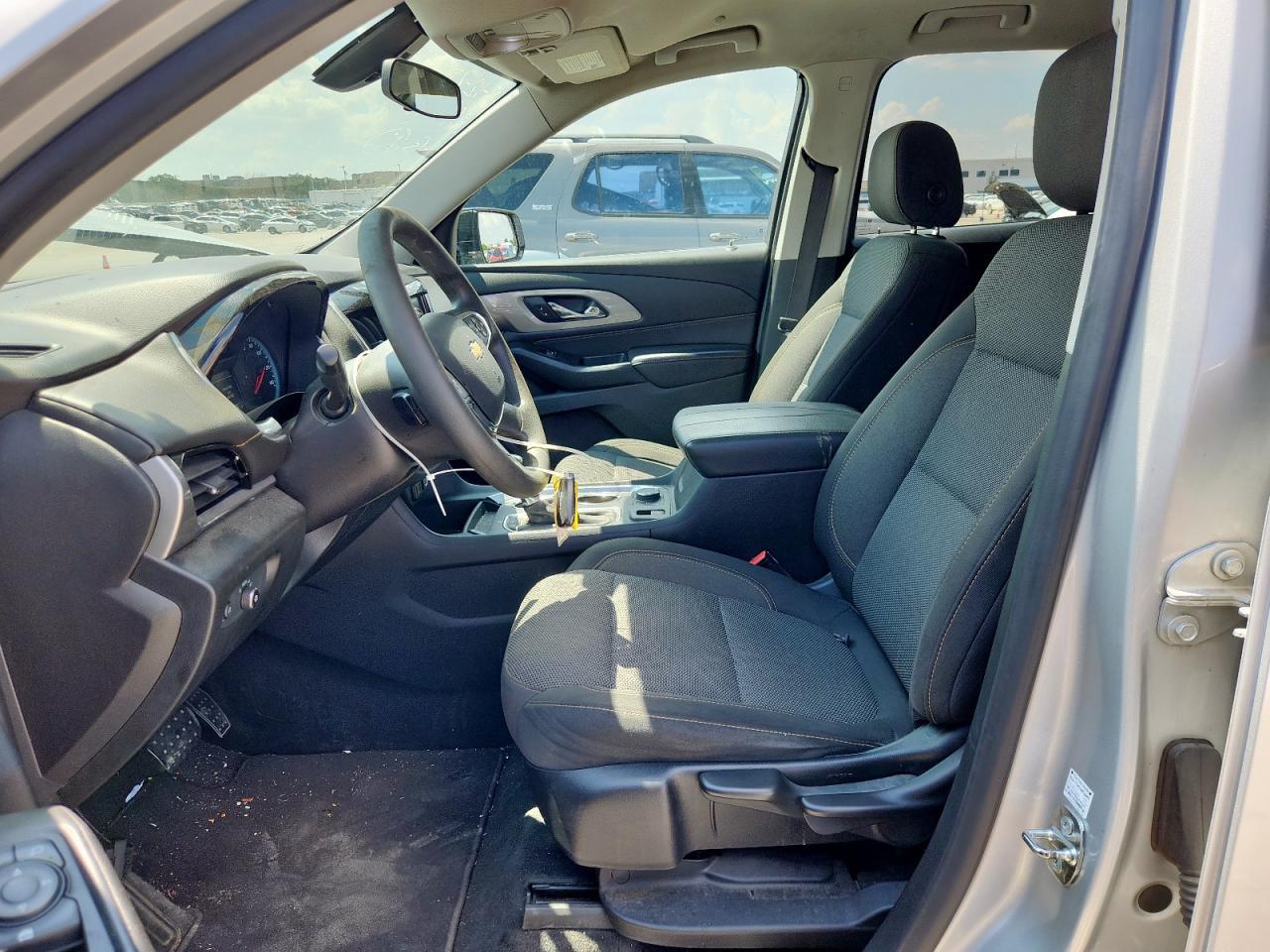 2019 Chevrolet Traverse Ls - Фото 7