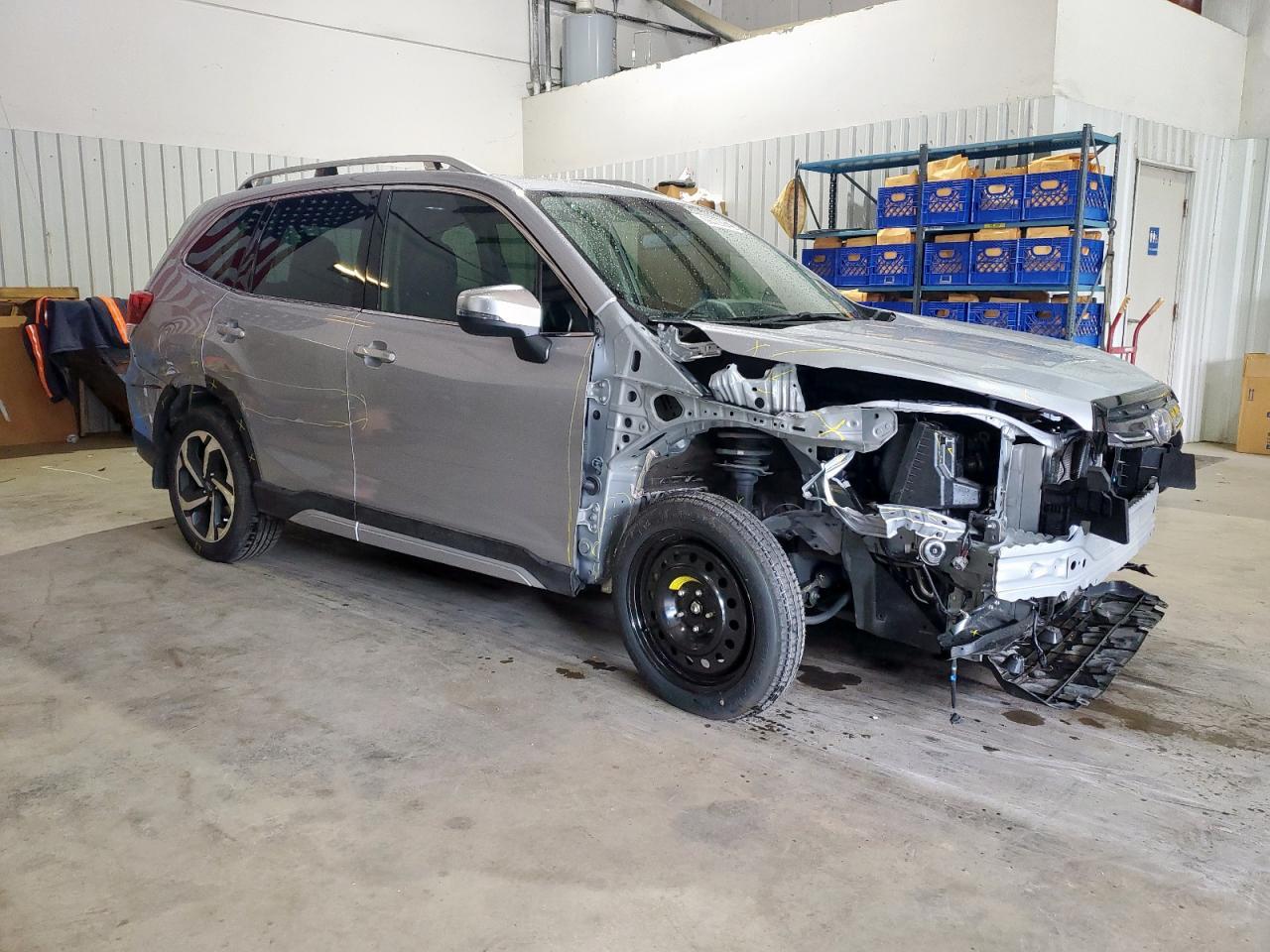2023 Subaru Forester Touring - Image 4