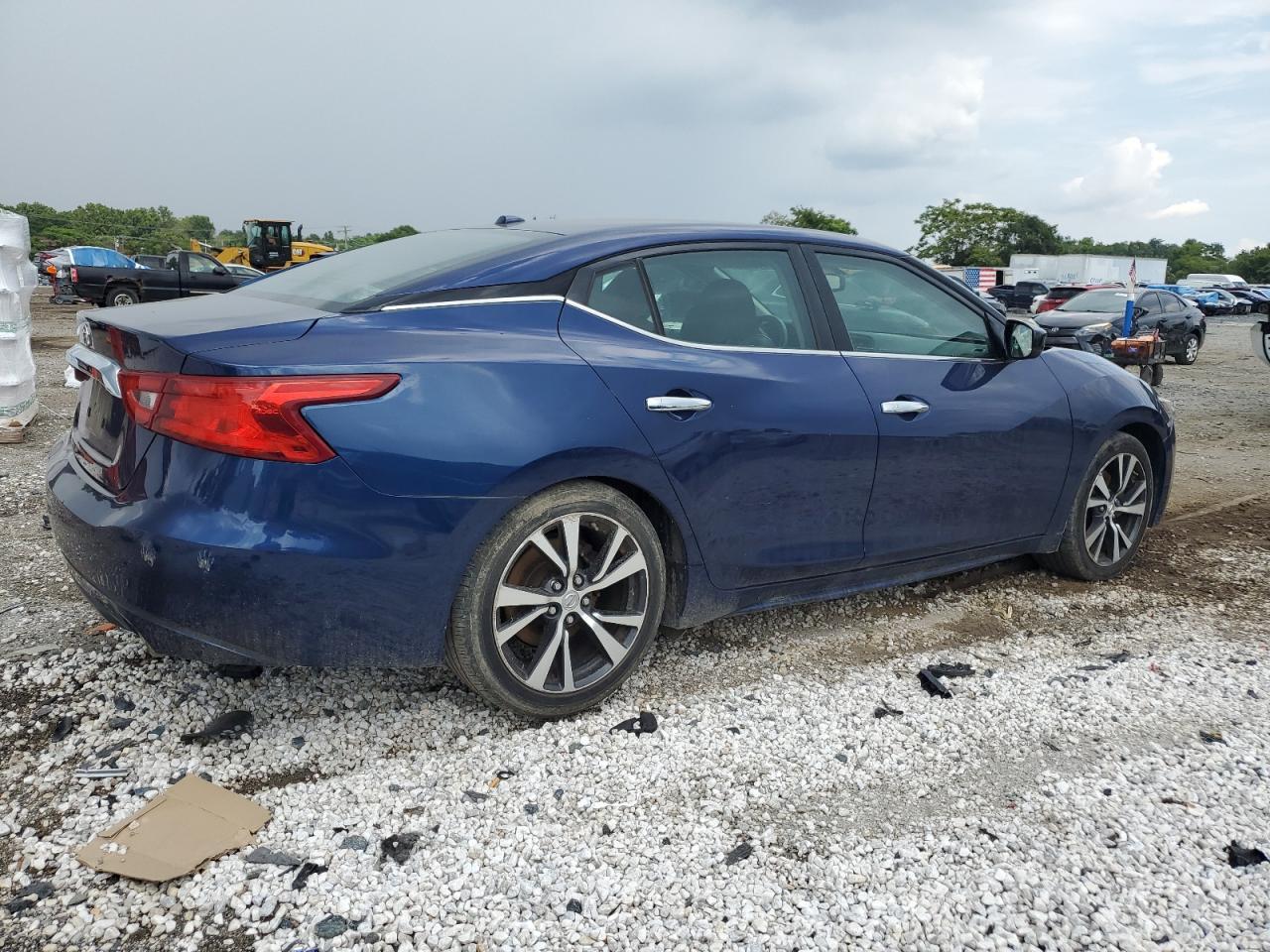 2017 Nissan Maxima 3.5S - Image 3