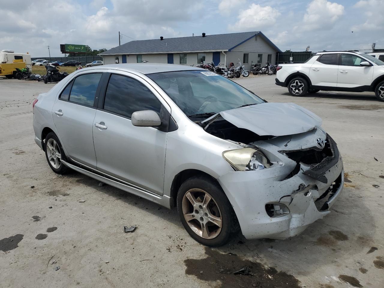 2007 Toyota Yaris - Фото 4