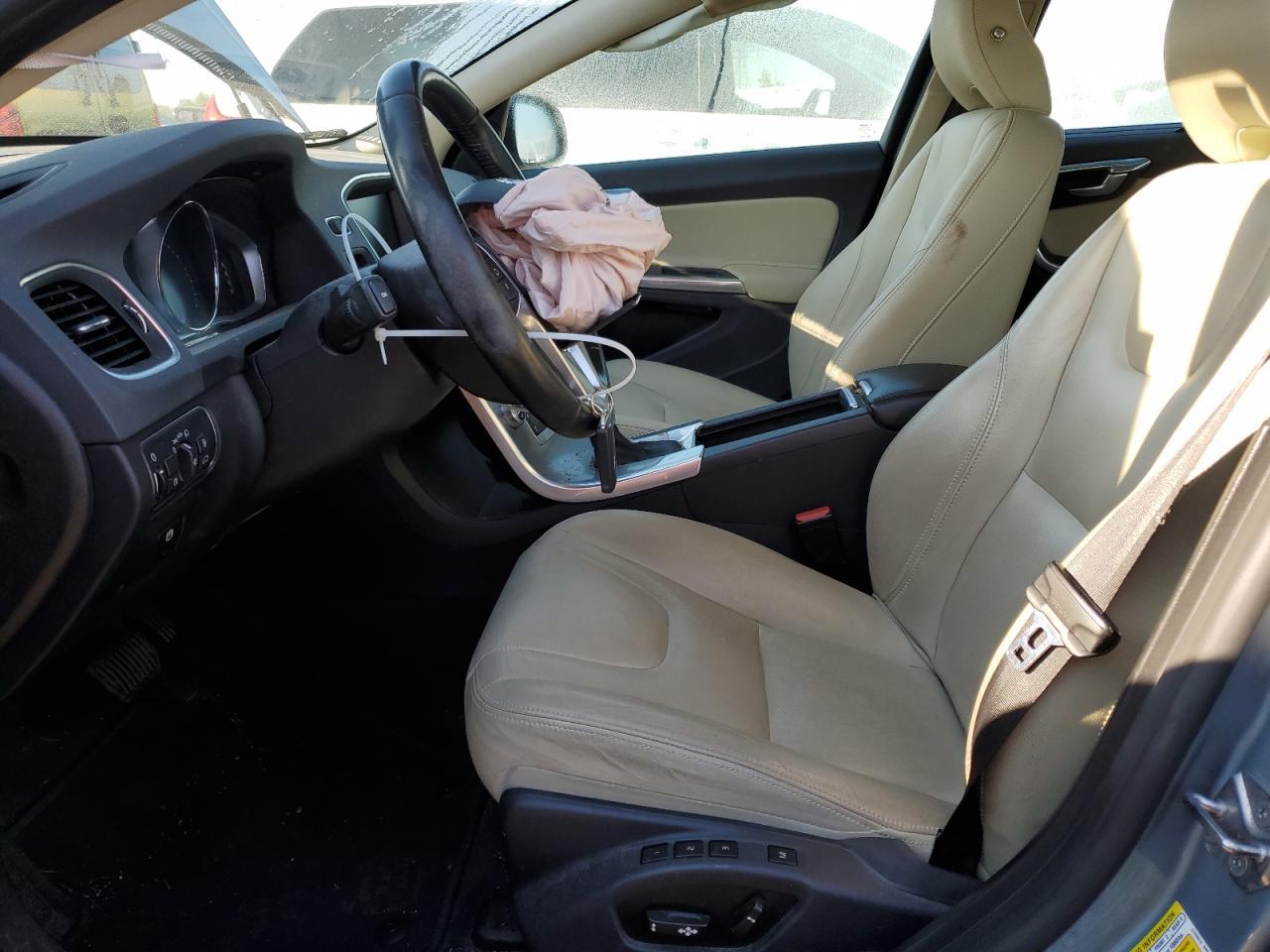 2017 Volvo S60 Premier - Фото 7