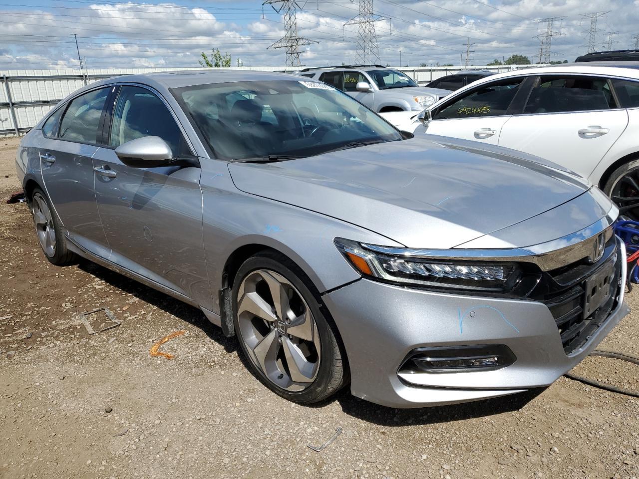 2019 Honda Accord Touring - Фото 4