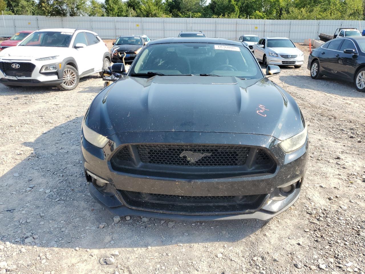 2015 Ford Mustang - Image 5