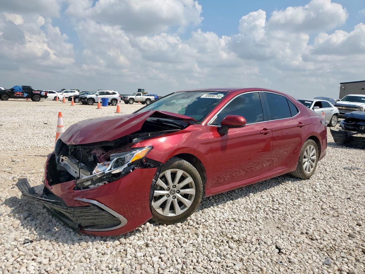 2022 Toyota Camry Le