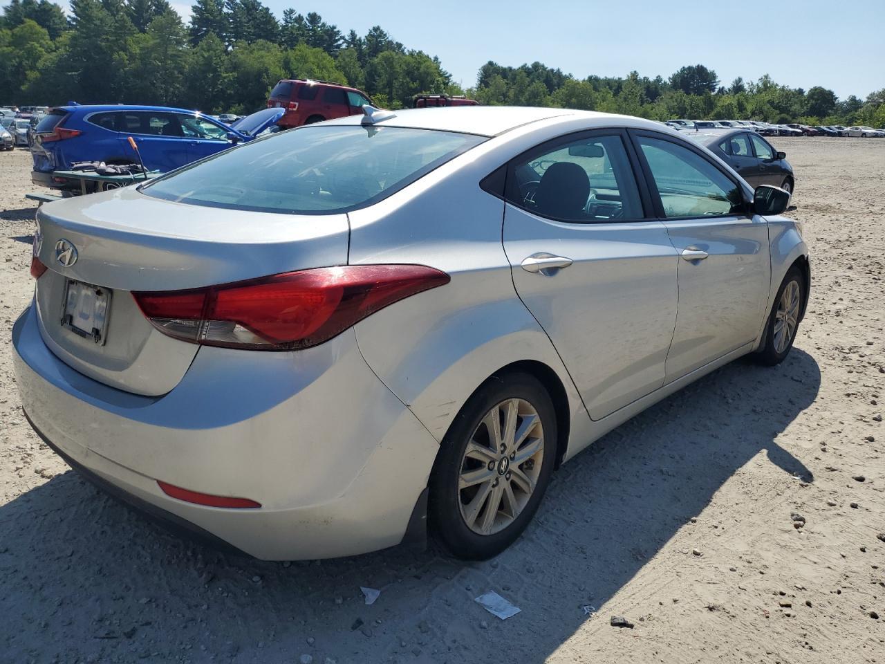 2016 Hyundai Elantra Se - Фото 3