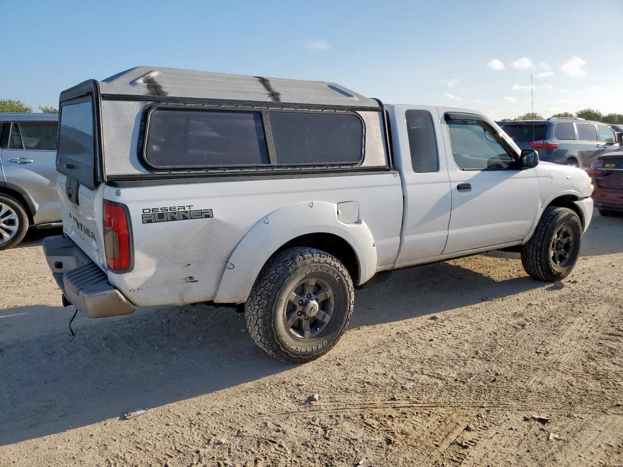 2003 Nissan Frontier King Cab Xe - Фото 3