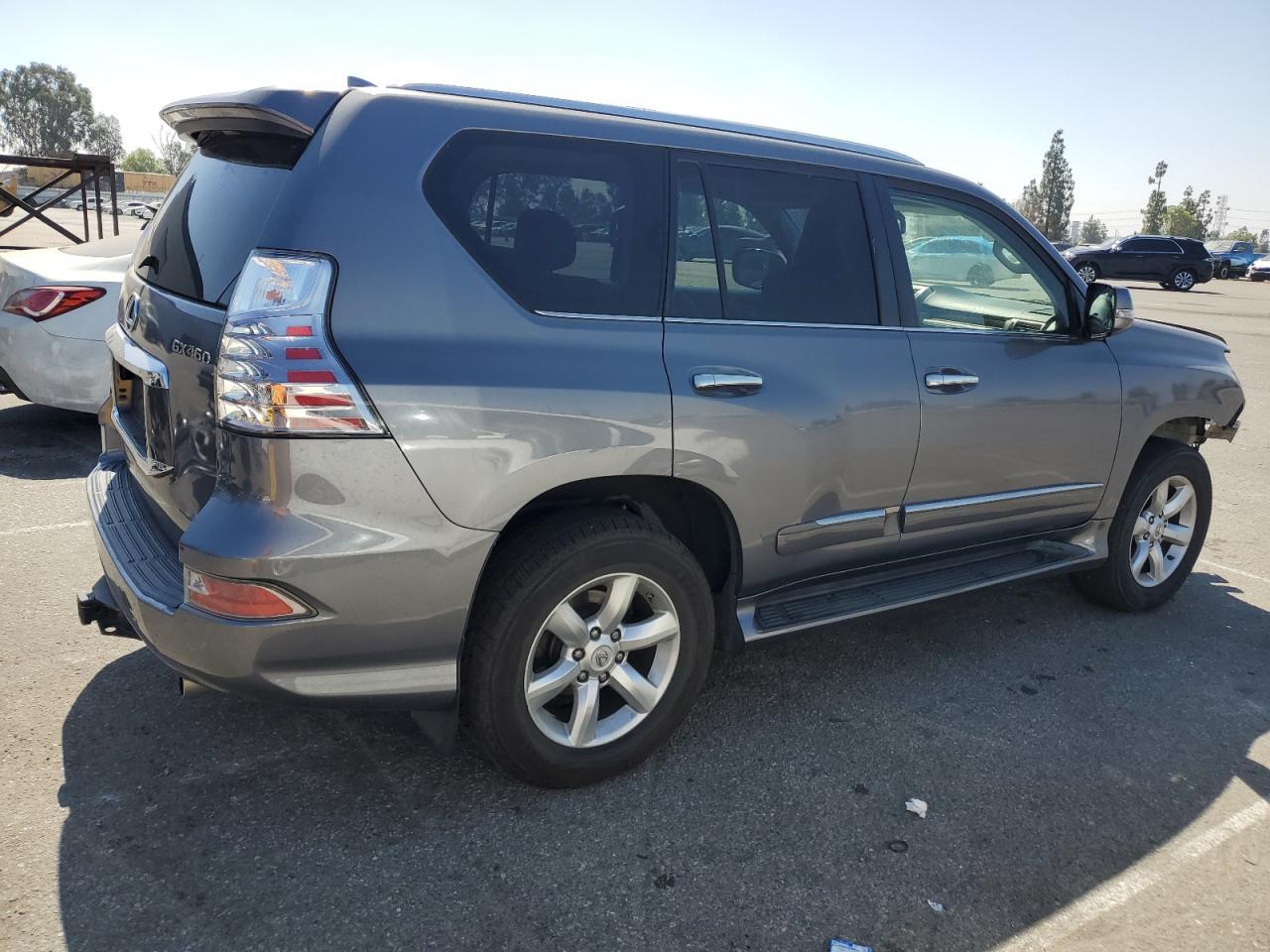 2016 Lexus Gx 460 - Фото 3