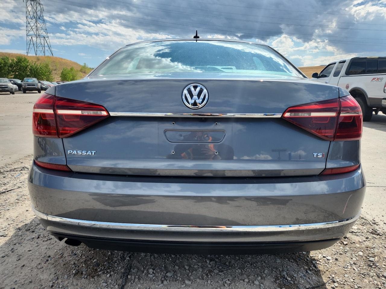 2017 Volkswagen Passat S - Фото 6