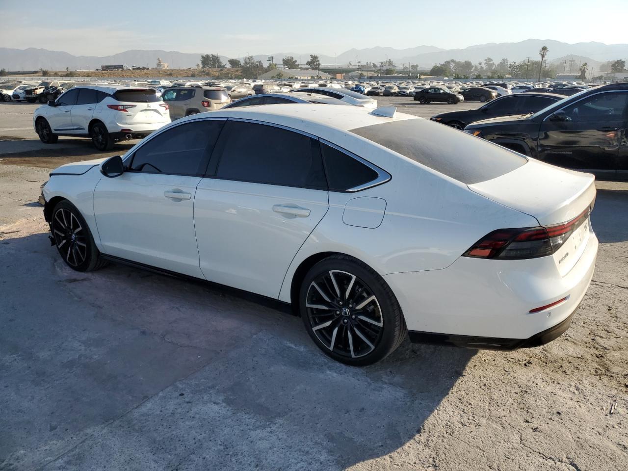 2024 Honda Accord Touring Hybrid - Image 2