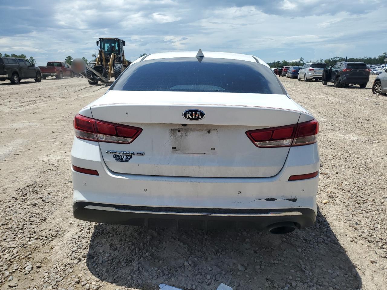 2019 Kia Optima Lx - Image 6