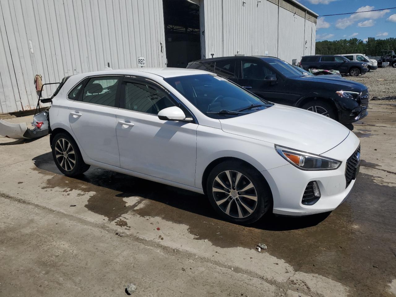 2018 Hyundai Elantra Gt - Фото 4