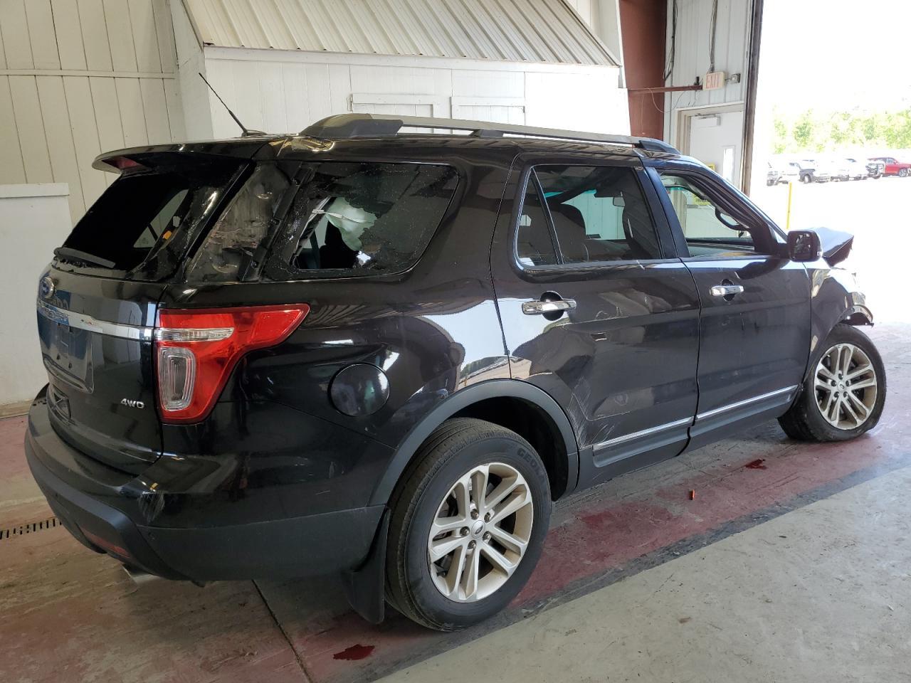 2014 Ford Explorer Xlt - Image 3