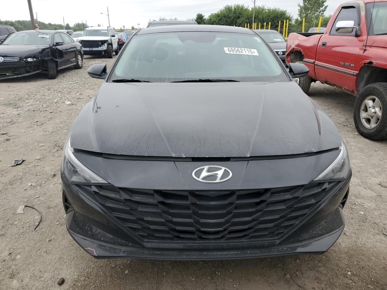 2023 Hyundai Elantra Blue - Фото 5