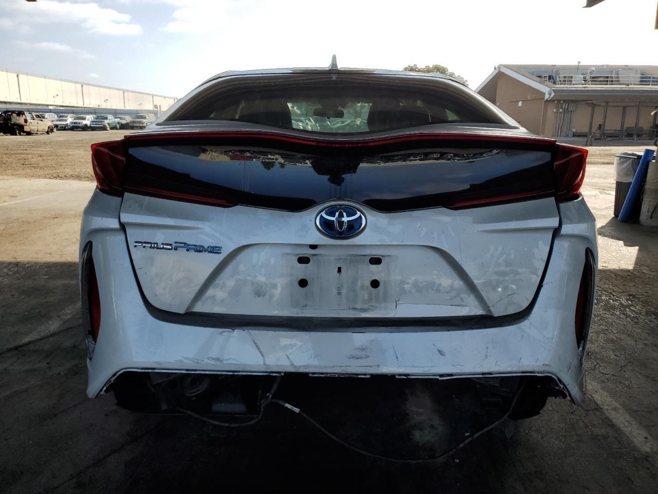 2019 Toyota Prius Prime - Image 6