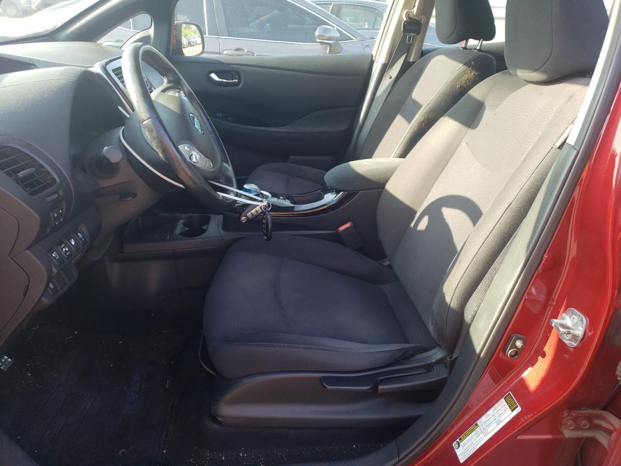 2013 Nissan Leaf S - Image 7