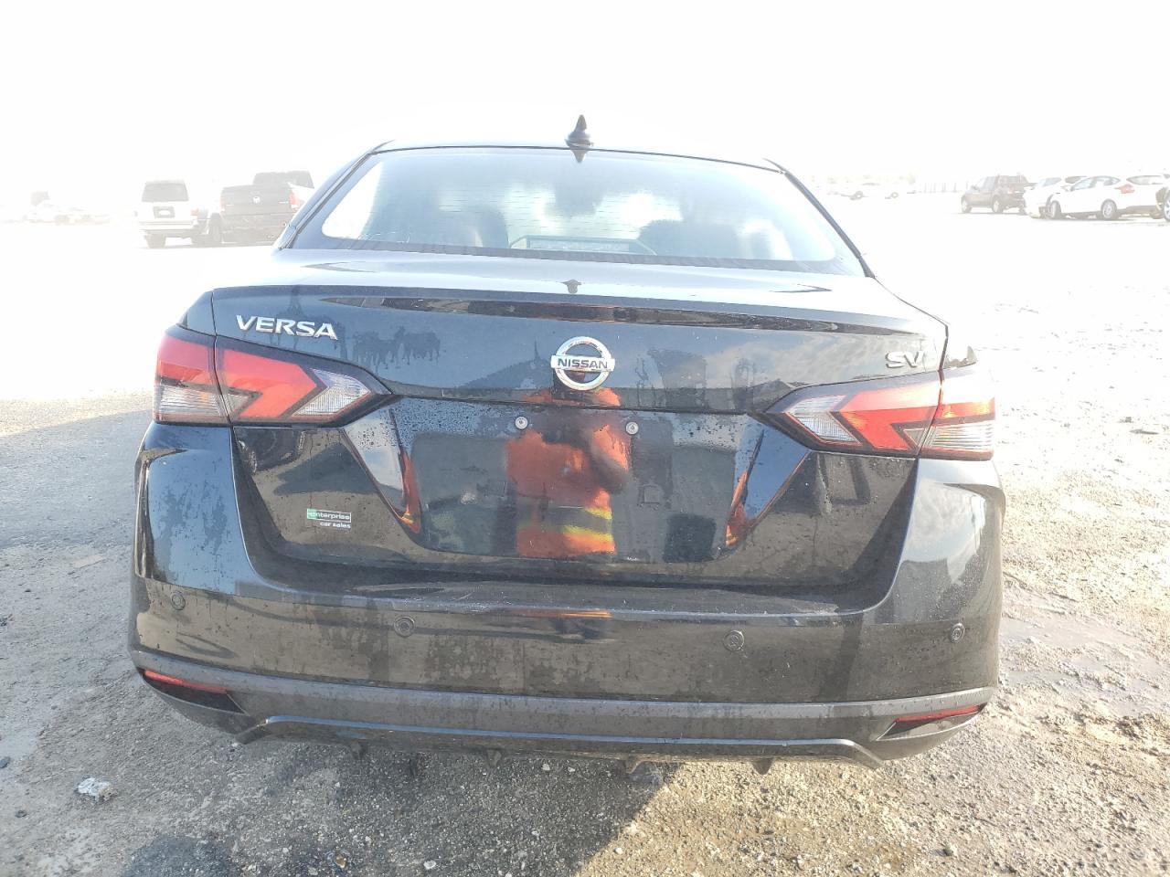 2021 Nissan Versa Sv - Фото 6