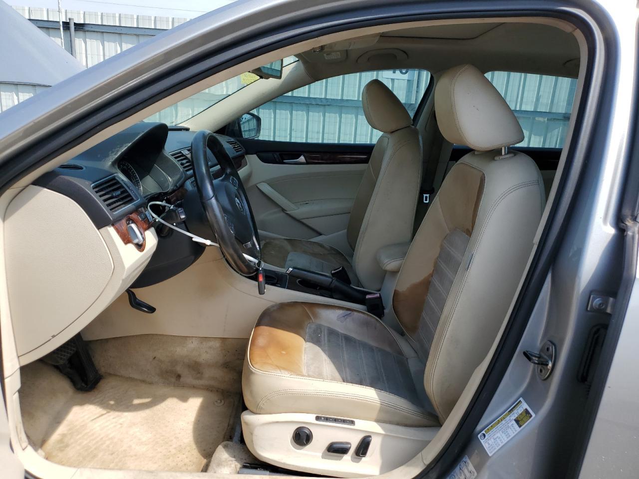 2013 Volkswagen Passat Sel - Фото 7