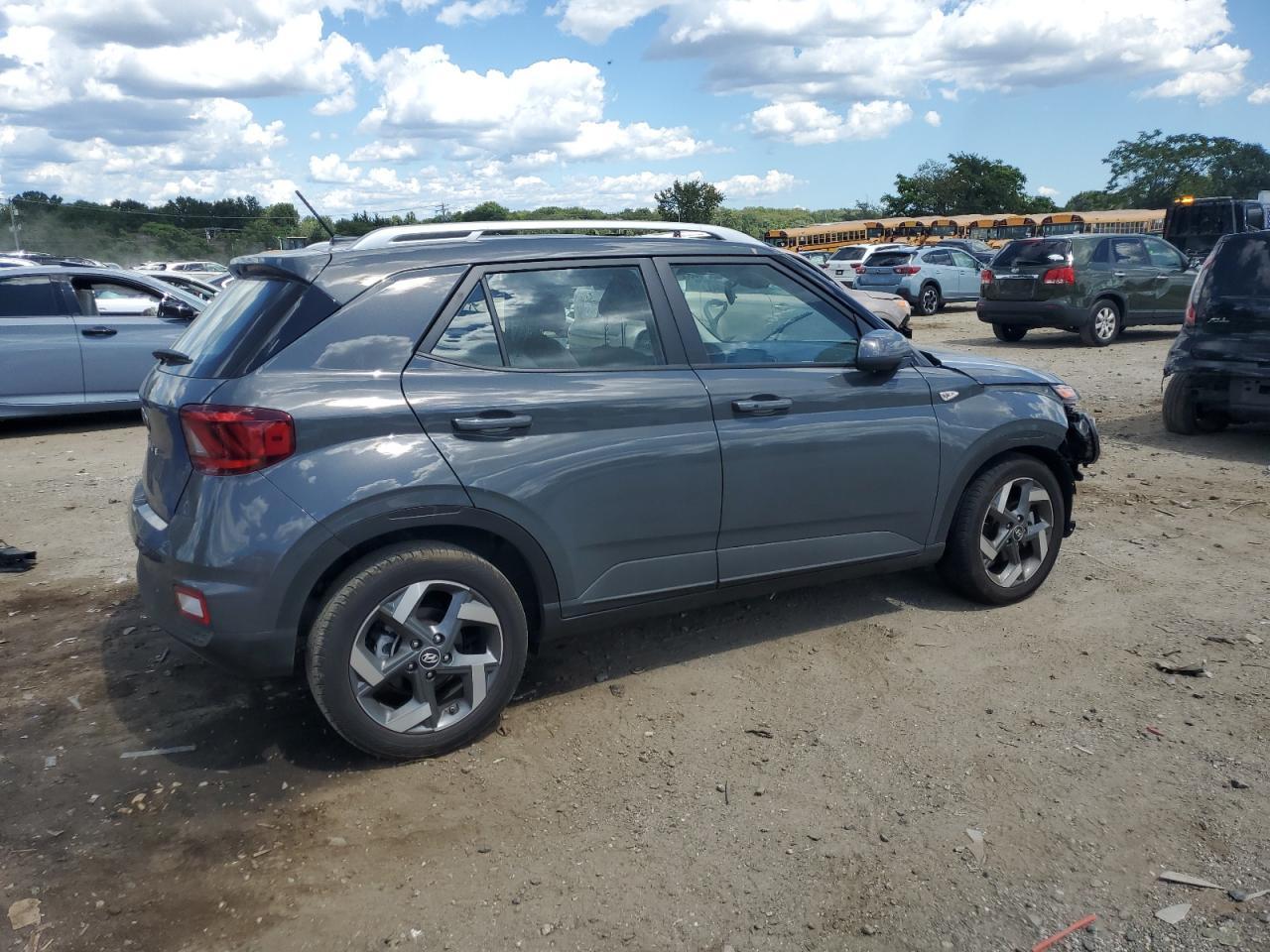 2025 Hyundai Venue Sel - Фото 3