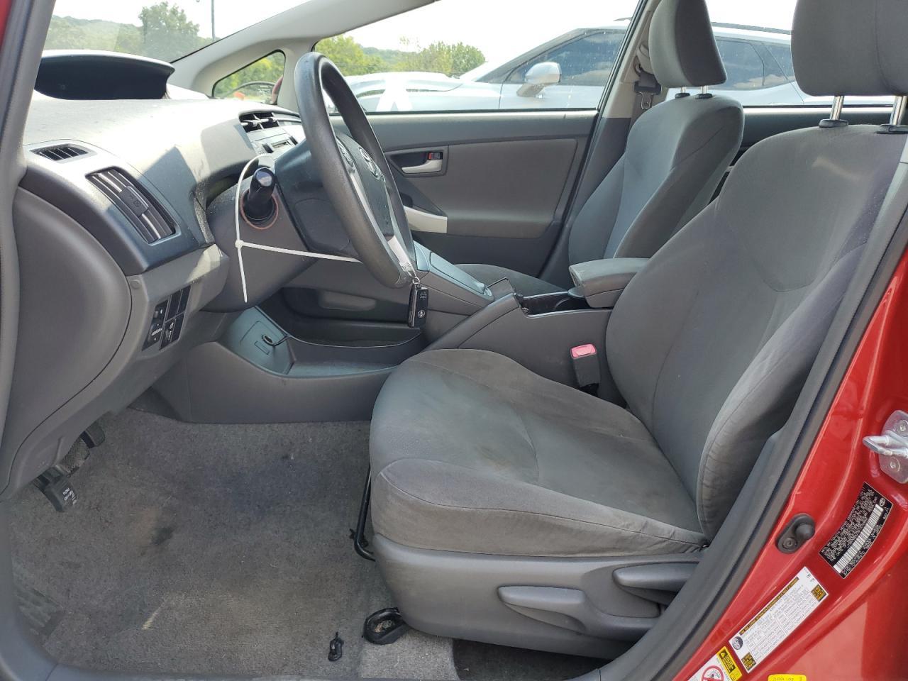 2011 Toyota Prius - Фото 7