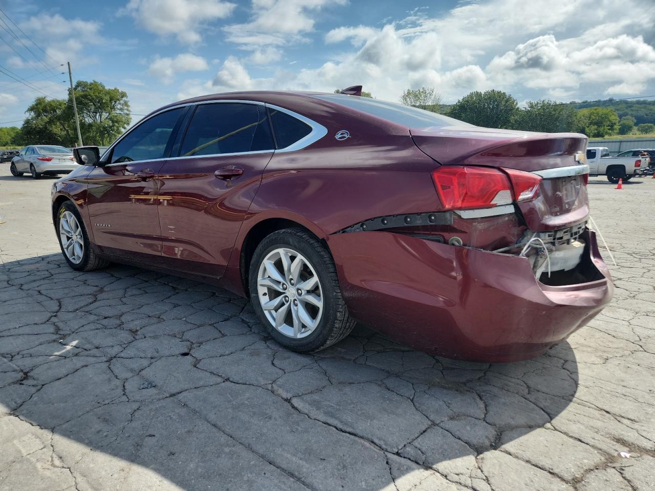 2016 Chevrolet Impala Lt - Image 2