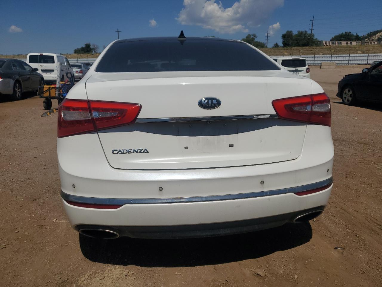 2015 Kia Cadenza Premium - Image 6